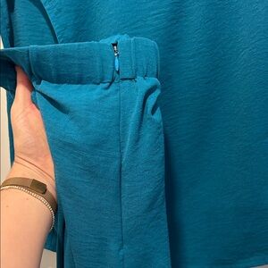 Teal Sleeveless pants and tank Top